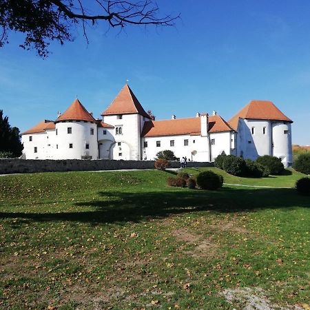 Apartman Florijan Apartment Varazdin Exterior photo